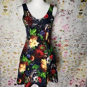 Soprano Floral Skater Dress sz S